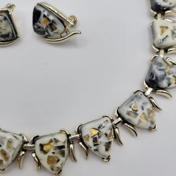 VTG Coro Demi-Parure: Gold Tone Setting | White, Black, Gold "Confetti" | SIGNED - Picture 7 of 13